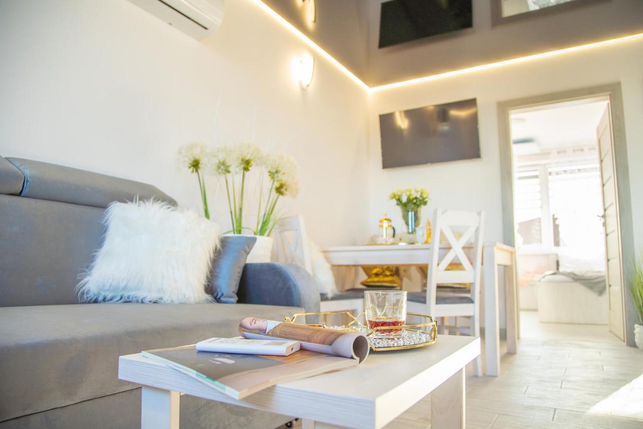 Apartamenty Scarlet Ujście-Darłowskie エクステリア 写真